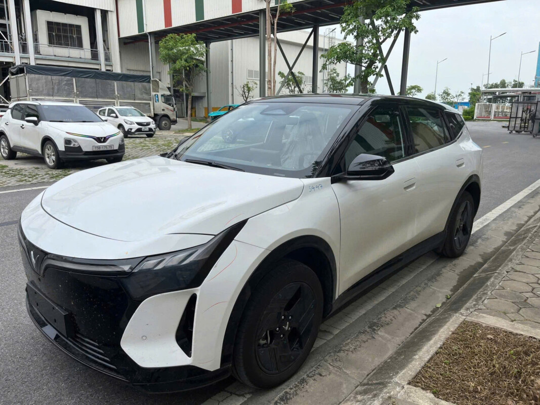 GIÁ LĂN BÁNH VF8 ALL NEW 2026